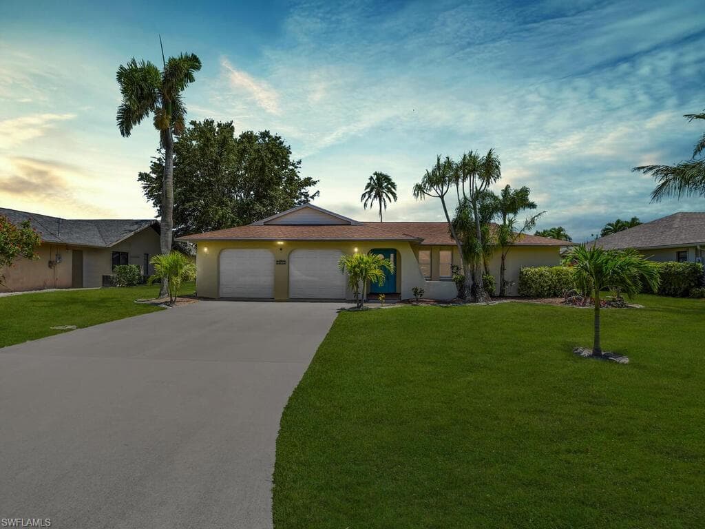 2026 SE 25th LN CAPE CORAL, FL 33904