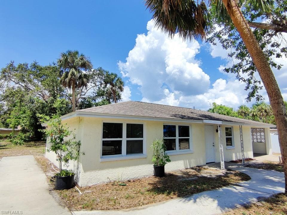 260 Delray AVE FORT MYERS, FL 33905