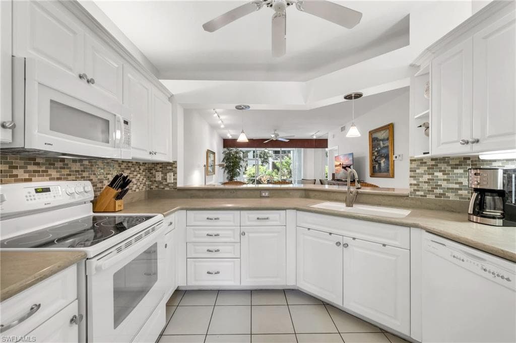 7108 Barrington CIR 2-102 NAPLES, FL 34108