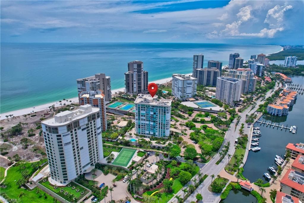 4255 Gulf Shore BLVD N 503 NAPLES, FL 34103