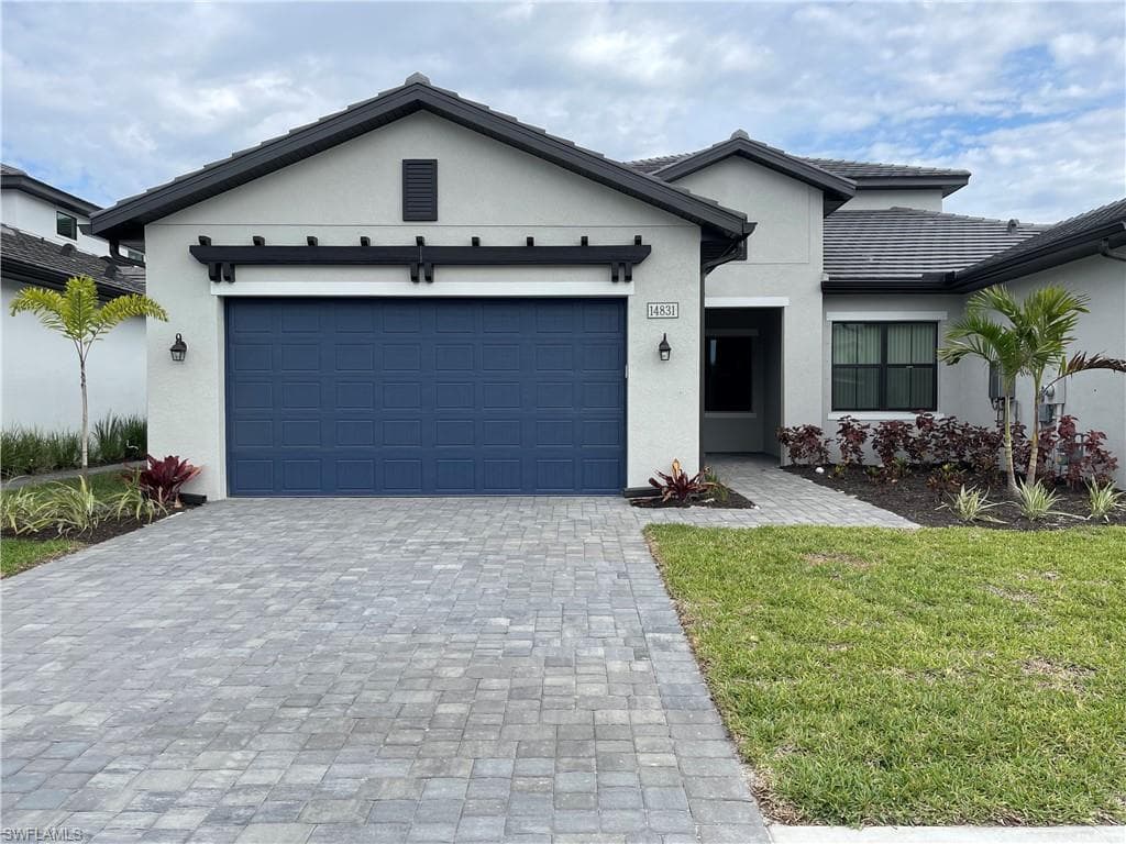 14831 Loggerhead DR NAPLES, FL 34120