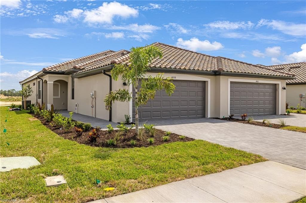 14008 Hunter Oak DR FORT MYERS, FL 33913