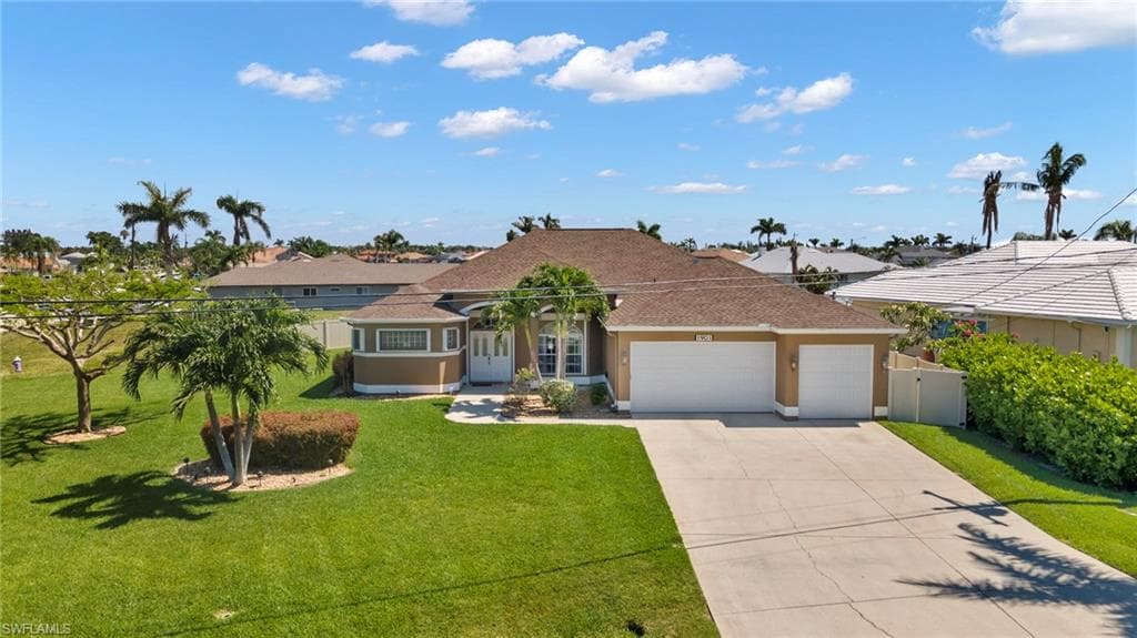 1901 SE 23rd TER CAPE CORAL, FL 33990