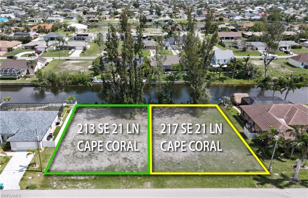 217 SE 21st LN CAPE CORAL, FL 33990