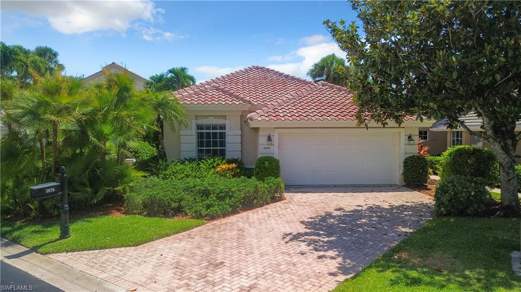 5876 Jameson DR NAPLES, FL 34119