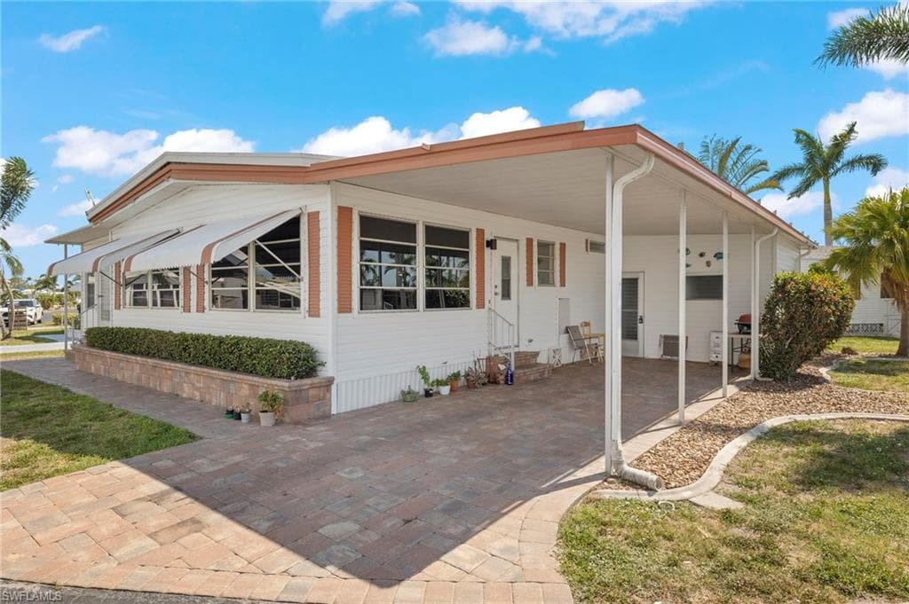 93 Gertrude ST FORT MYERS, FL 33908