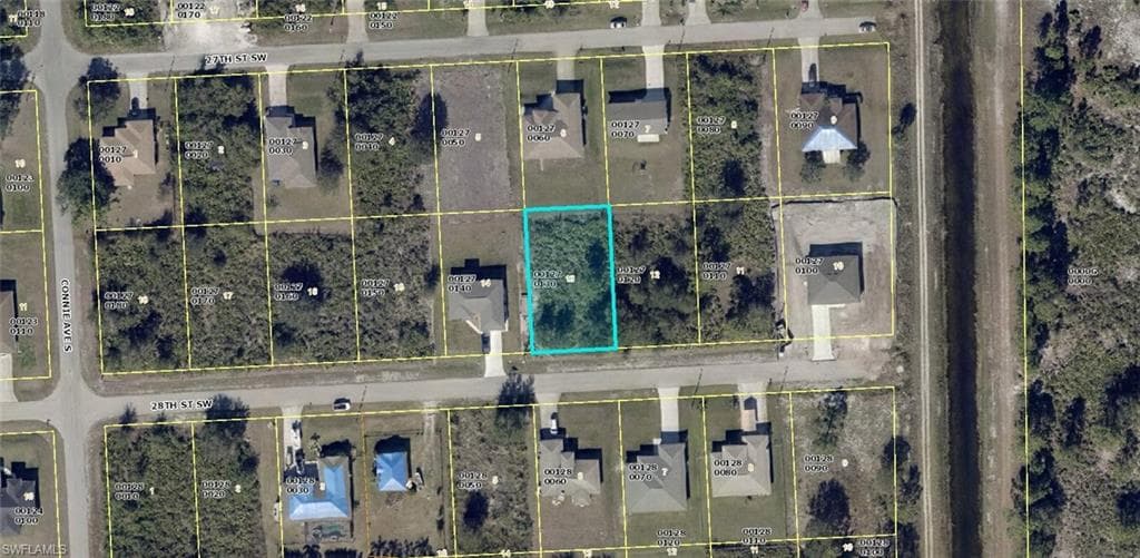 2506 28th ST SW LEHIGH ACRES, FL 33976