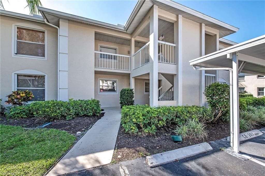 745 Landover CIR 104 NAPLES, FL 34104