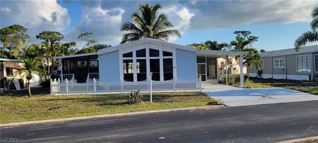 4693 Pago Pago LN BONITA SPRINGS, FL 34134