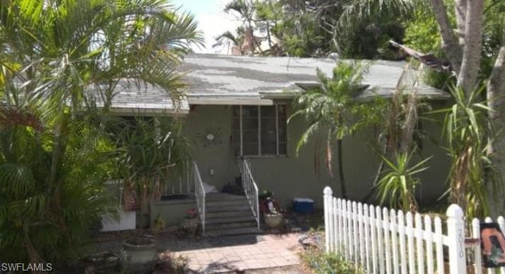 2010 Bayside PKWY FORT MYERS, FL 33901