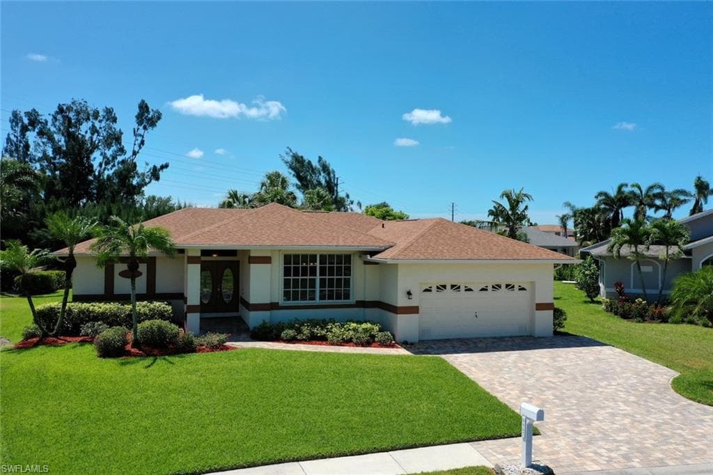 8807 Staghorn WAY FORT MYERS, FL 33908