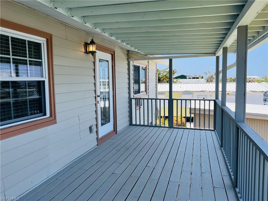 3756 Royal Palm DR 2nd Floor Back OTHER, FL 33956