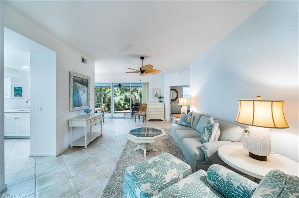 7120 Timberland CIR 101 NAPLES, FL 34109