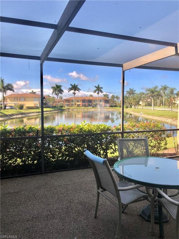 104 lake point LN NAPLES, FL 34112