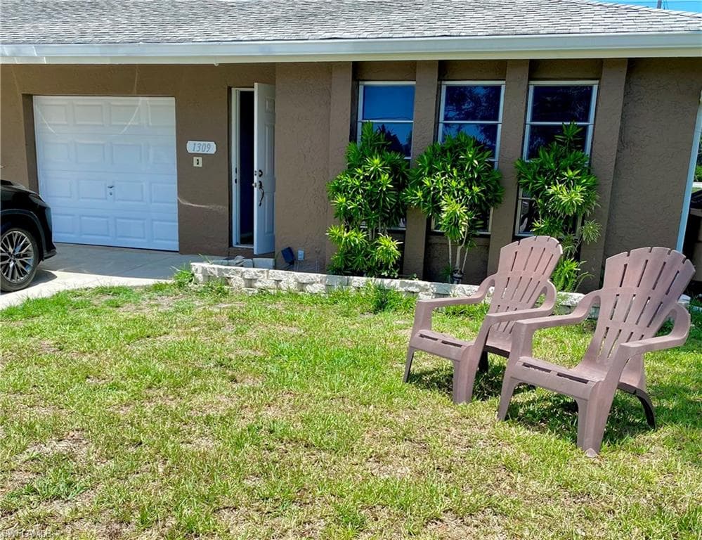 1309 SW Santa Barbara PL CAPE CORAL, FL 33991