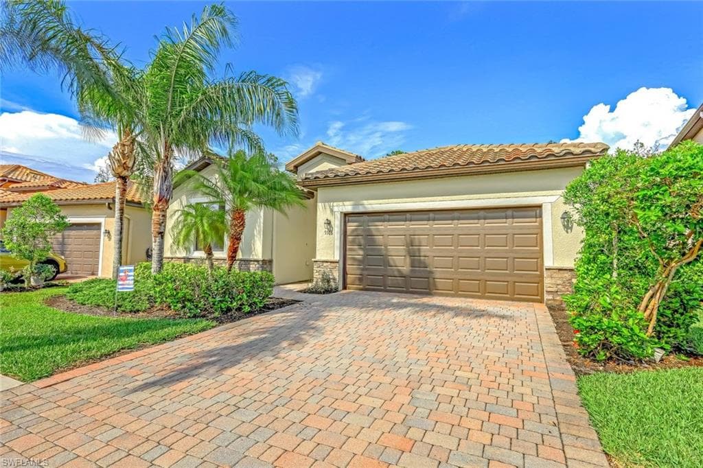 9376 River Otter DR FORT MYERS, FL 33912