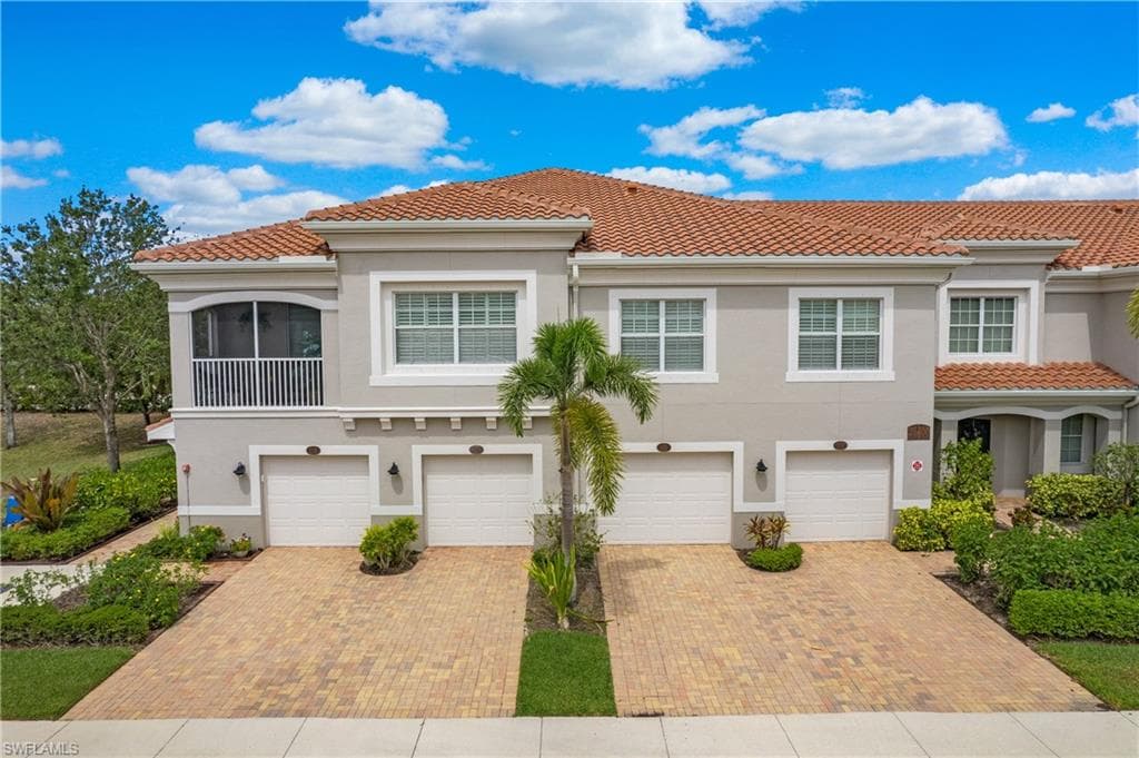 23400 Alamanda DR 101 ESTERO, FL 34135