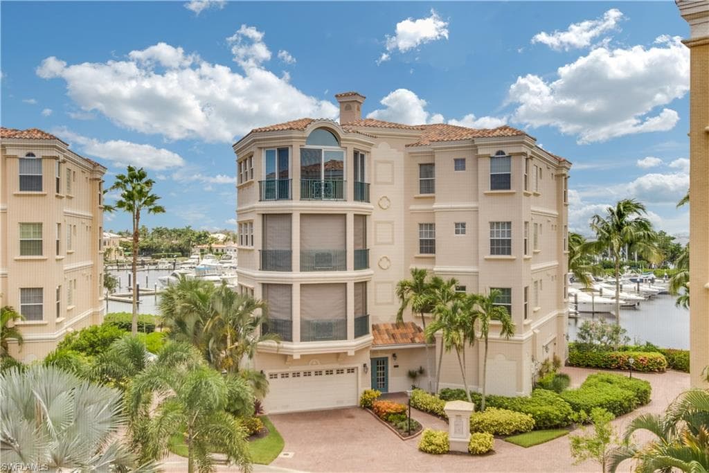 14356 Harbour Landings DR 6B FORT MYERS, FL 33908