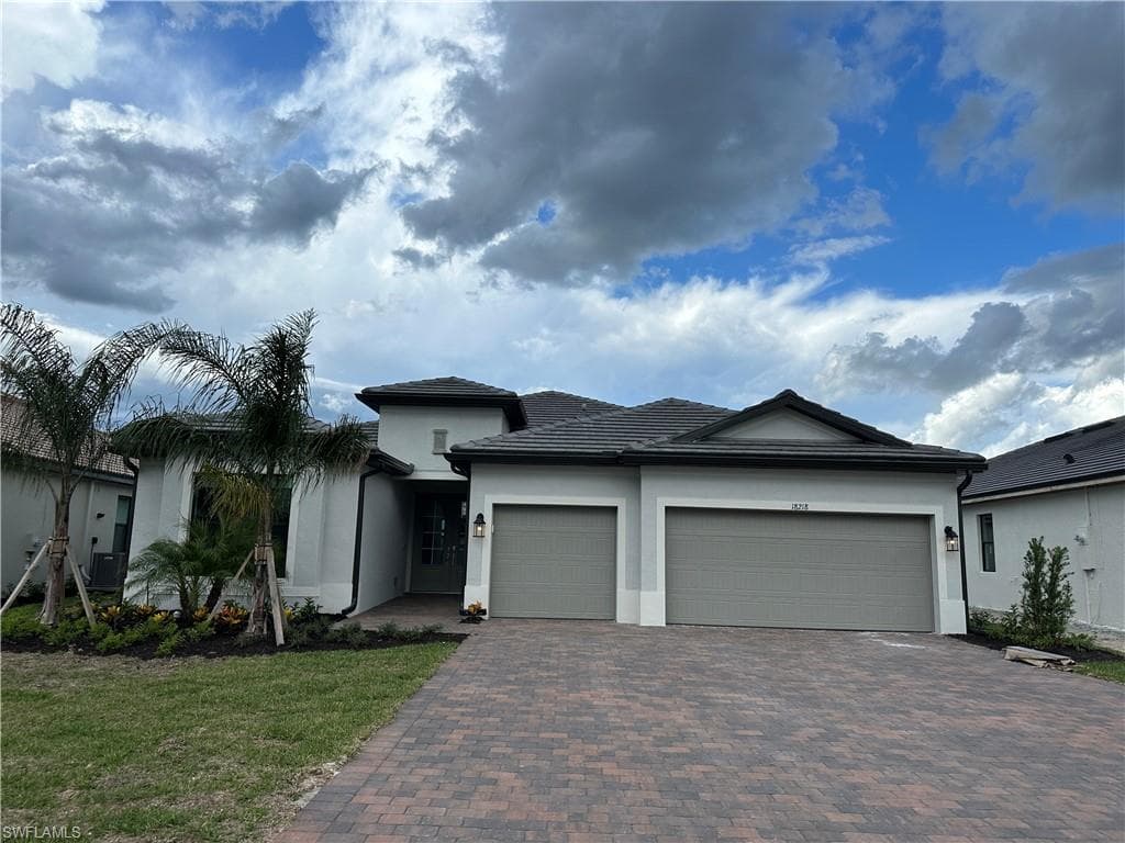 18218 Ridgeline DR ESTERO, FL 33928