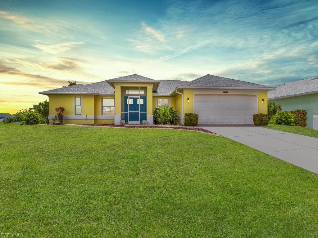 1401 SE 5th CT CAPE CORAL, FL 33990