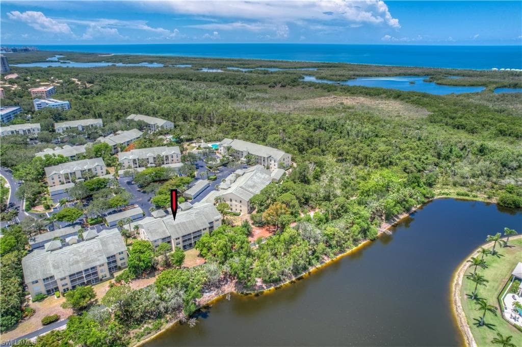 15515 Cedarwood LN 103 NAPLES, FL 34110