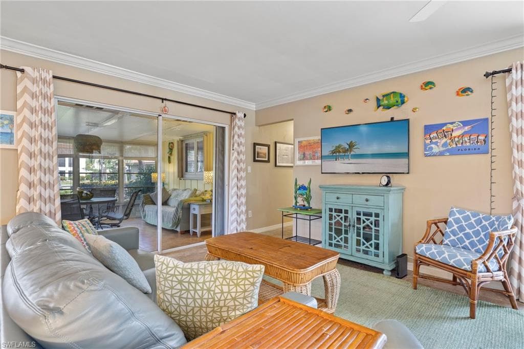 4267 Island CIR D FORT MYERS, FL 33919