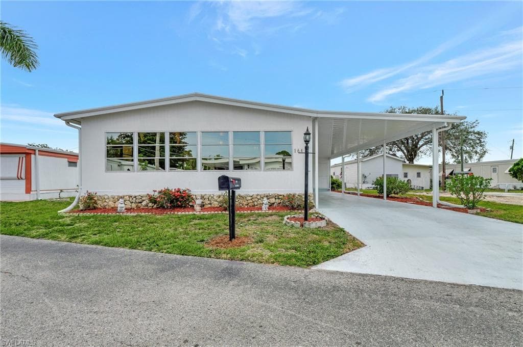 164 Willow LN 36 NAPLES, FL 34114