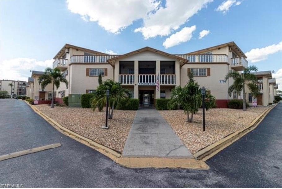 3706 Broadway 8 FORT MYERS, FL 33901