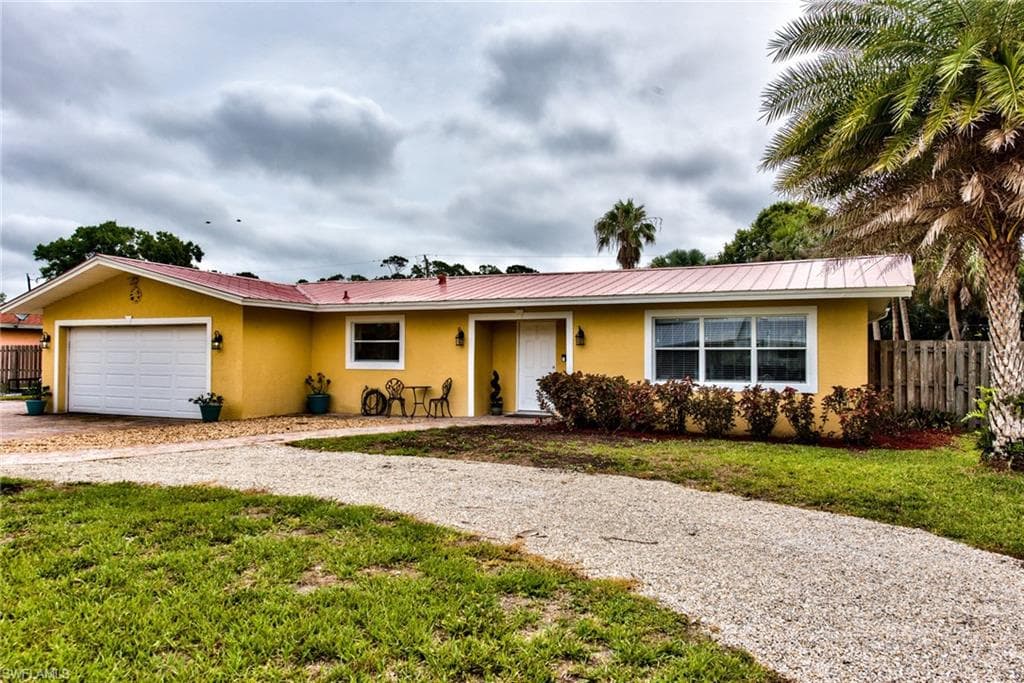 17020 Carolyn LN NORTH FORT MYERS, FL 33917
