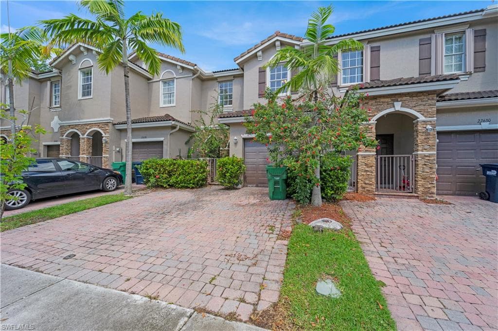 22634 SW 89 PL CUTLER BAY, FL 33190