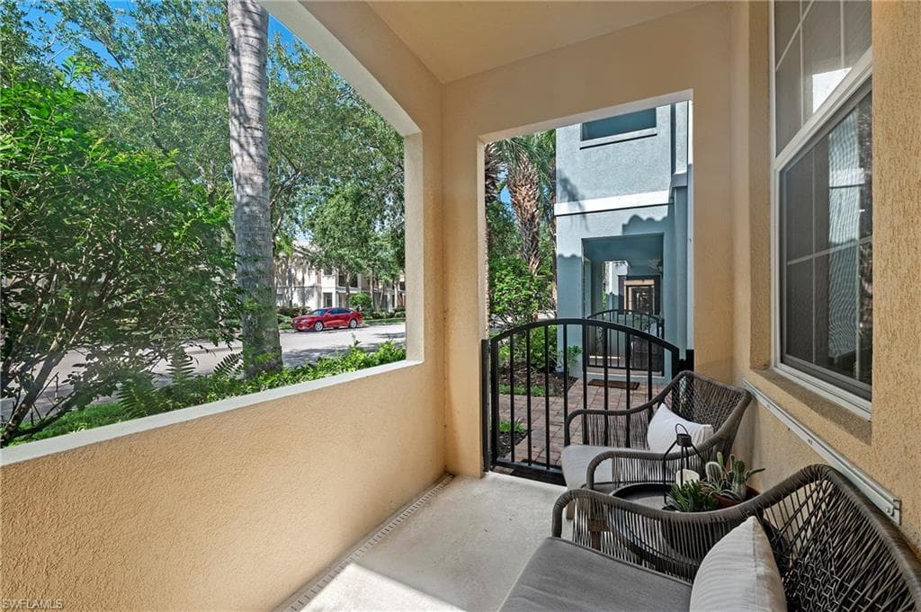 15594 Latitude DR BONITA SPRINGS, FL 34135
