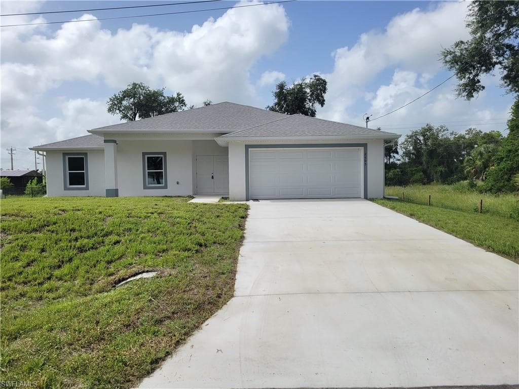2505 57th ST SW LEHIGH ACRES, FL 33976