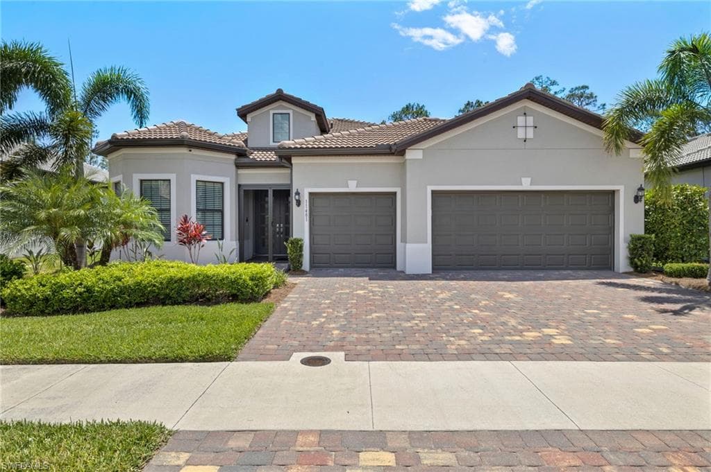 11481 Tiverton TRCE FORT MYERS, FL 33913