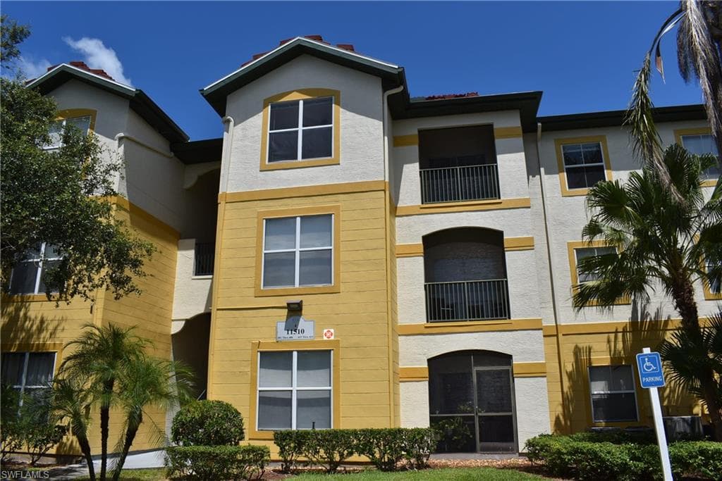 11510 Villa Grand 406 FORT MYERS, FL 33913