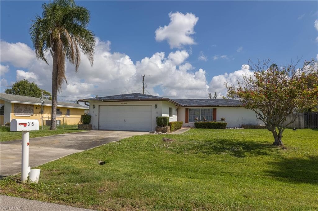 315 SE 46th LN CAPE CORAL, FL 33904