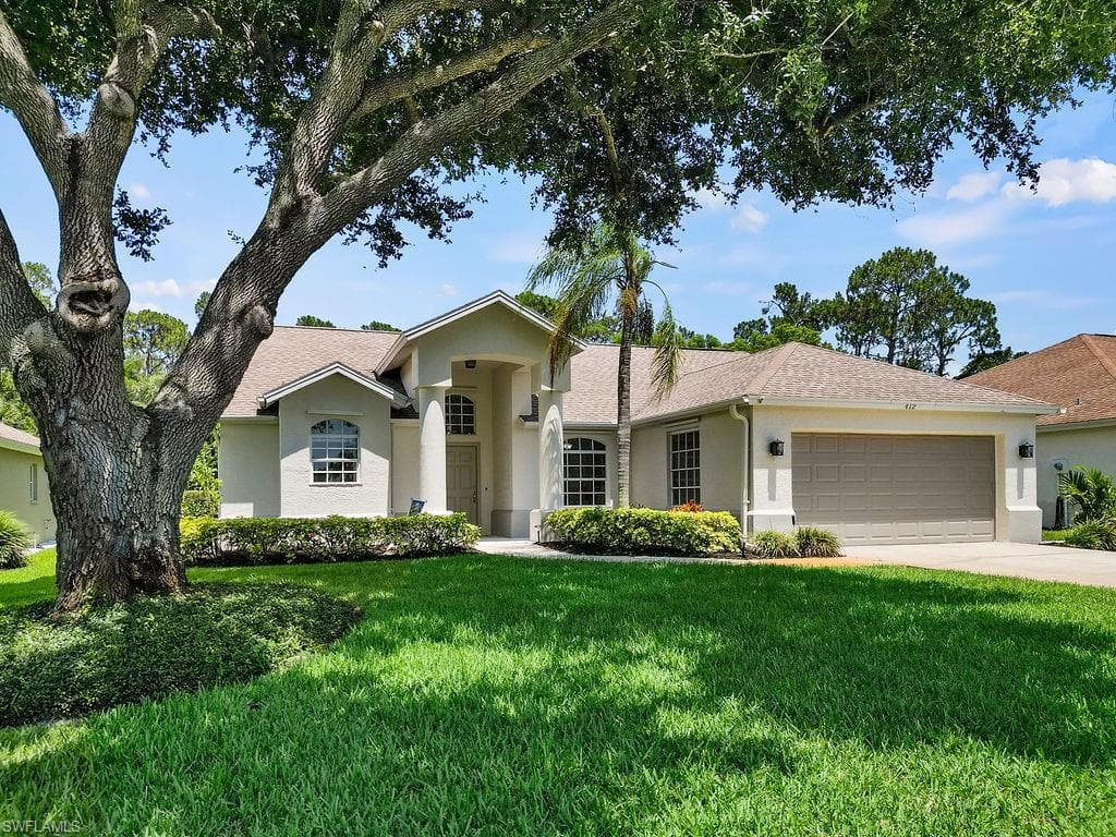 412 Dundee CT NAPLES, FL 34104