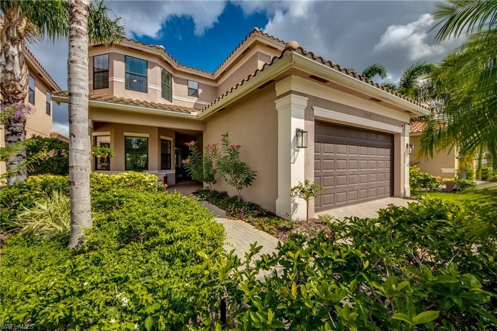 11579 Meadowrun CIR FORT MYERS, FL 33913