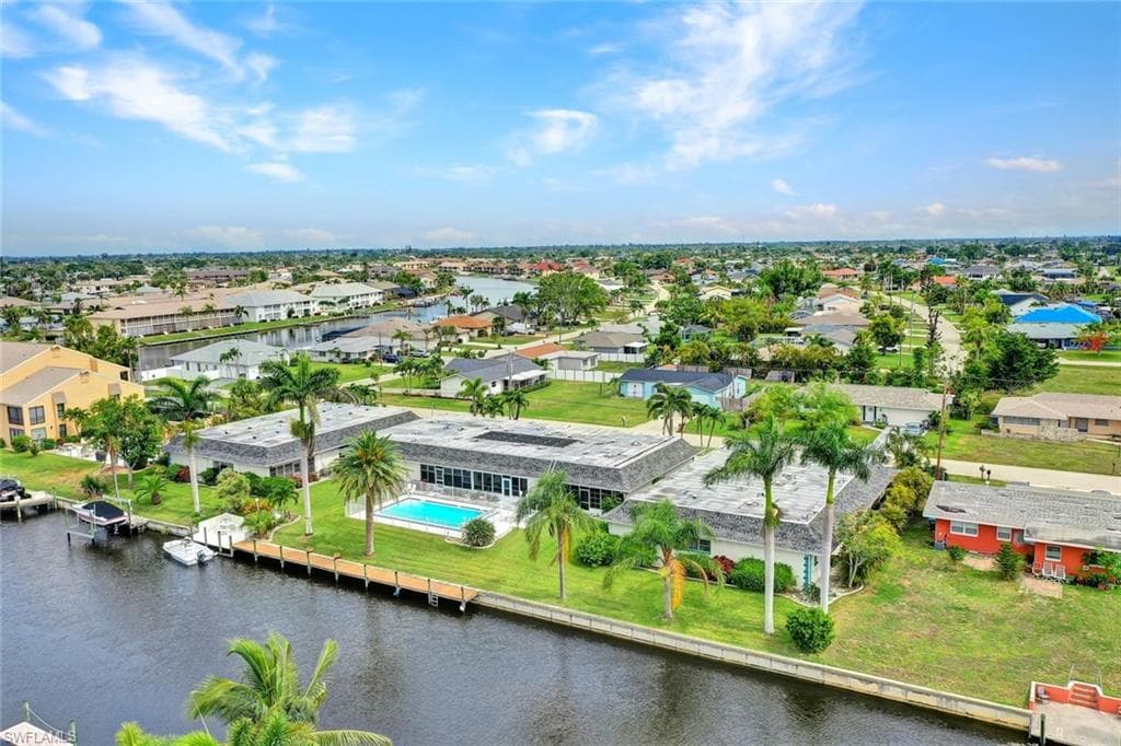 1220 SE 40th ST 9 CAPE CORAL, FL 33904