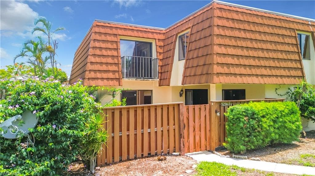 5256 Cedarbend DR 3 FORT MYERS, FL 33919