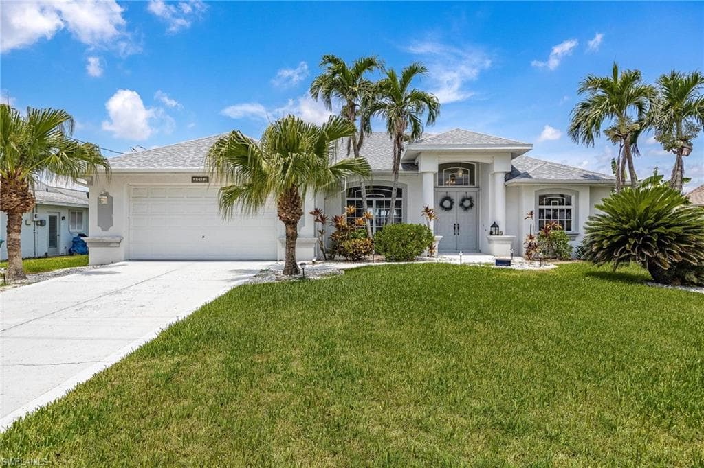 3702 SE 18th PL CAPE CORAL, FL 33904