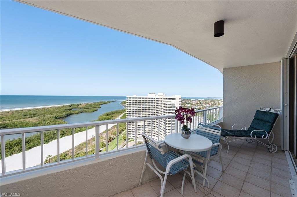 320 Seaview CT 2001 MARCO ISLAND, FL 34145