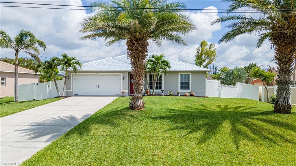 2111 SW 13th ST CAPE CORAL, FL 33991