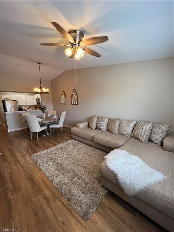 8224 Key Royal CIR 233