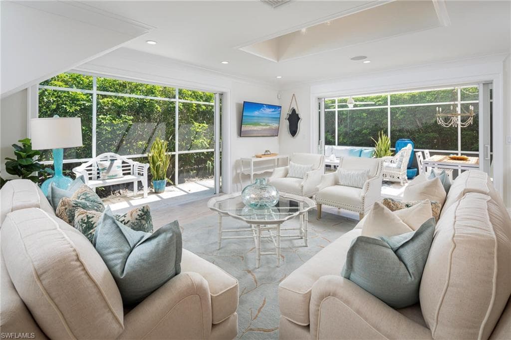 230 6th AVE S 12 NAPLES, FL 34102