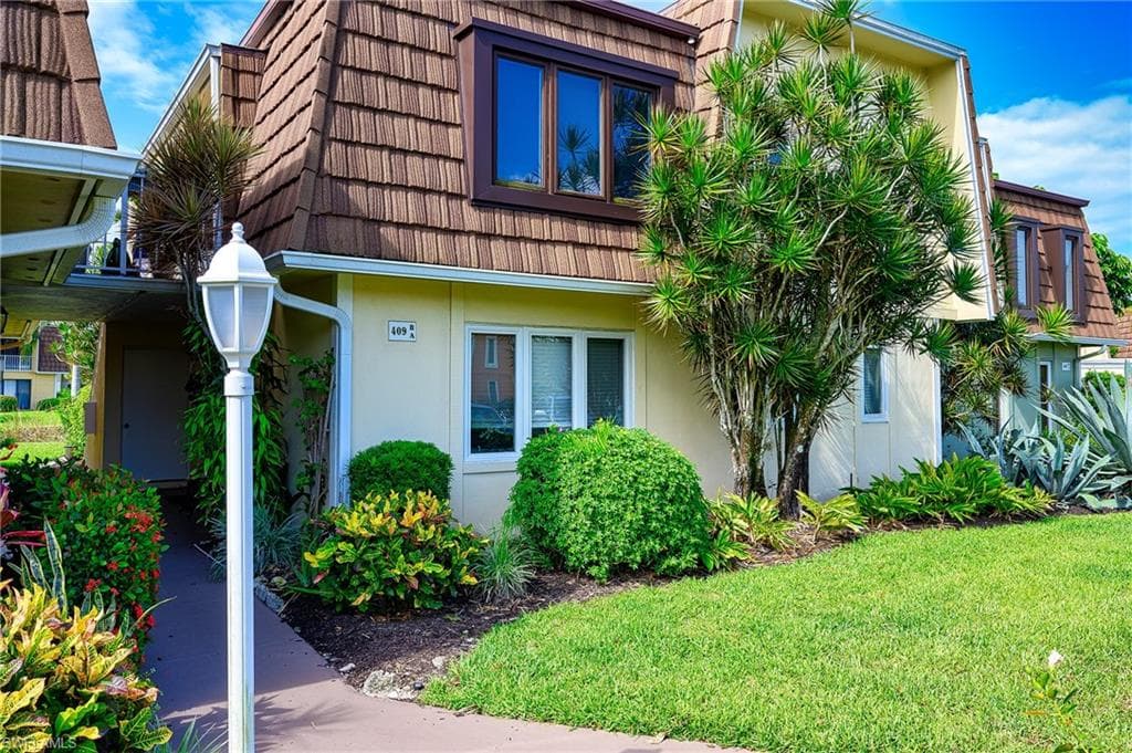 409 Meadowlark LN 409B NAPLES, FL 34105