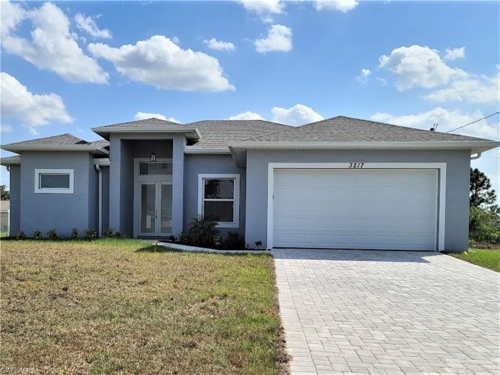 3217 24th ST SW LEHIGH ACRES, FL 33976