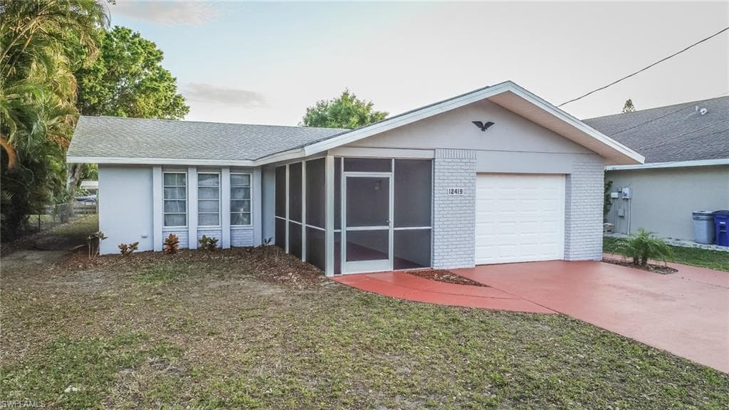 12419 River RD FORT MYERS, FL 33905