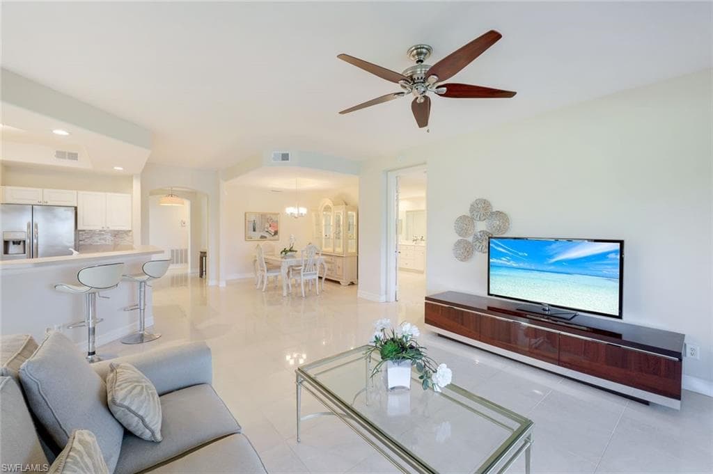 20667 Wildcat Run DR 102 ESTERO, FL 33928