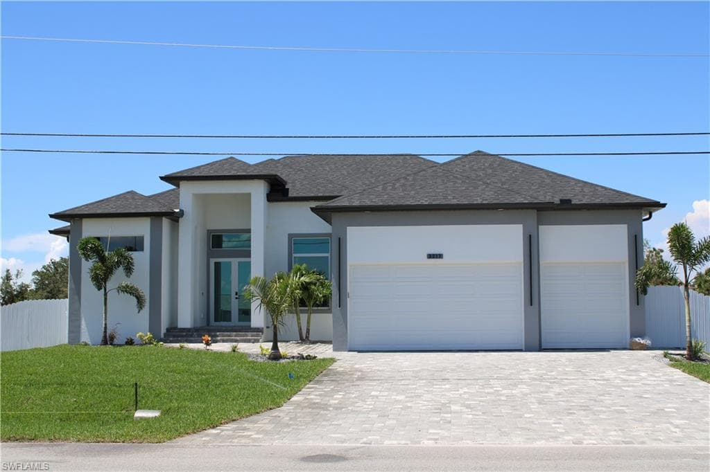3217 SW 3rd TER CAPE CORAL, FL 33991