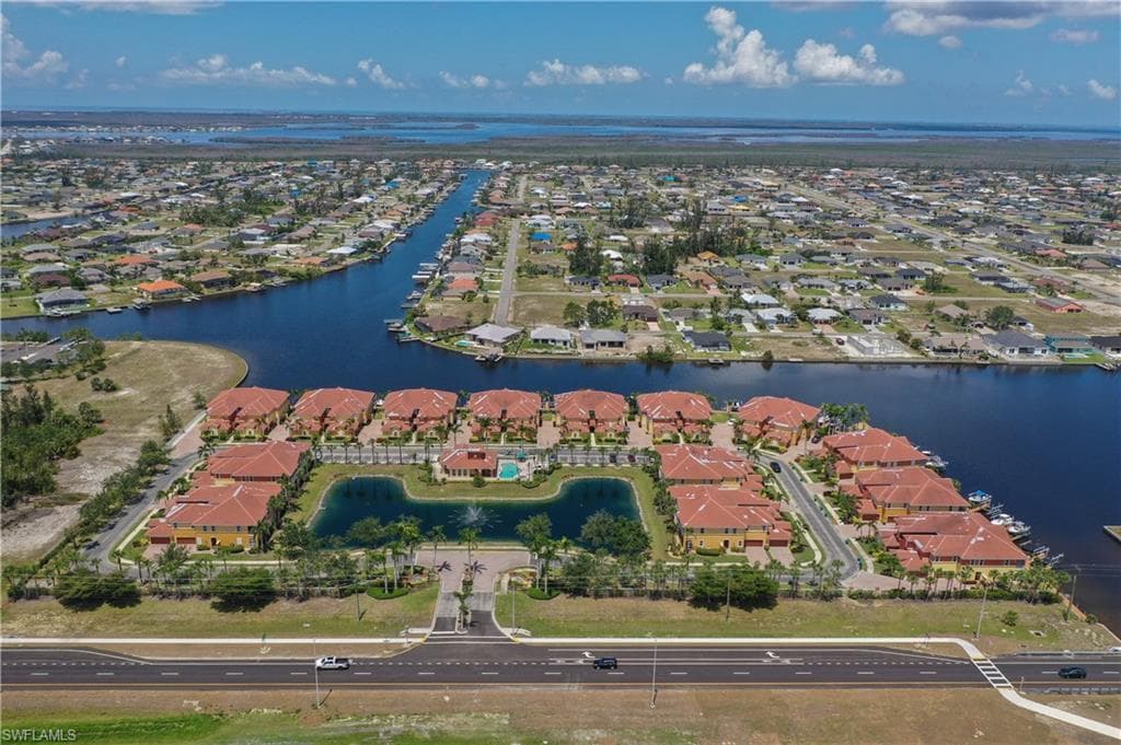 175 Shadroe Cove CIR 1104 CAPE CORAL, FL 33991